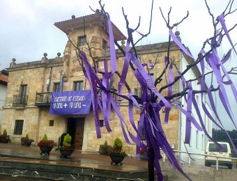 Colunga celebra el Día Internacional contra la violencia de género - Concejo de Colunga