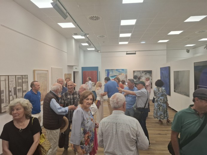 El Certamen Nacional de Pintura de Villaviciosa y la sala de exposiciones del Ateneo llevarán el nombre de Evaristo Arce - Concejo de Villaviciosa