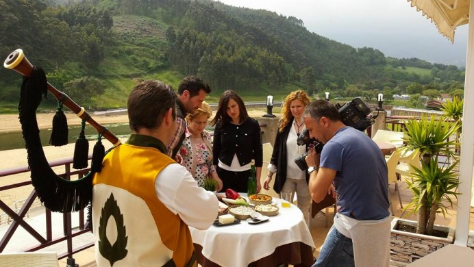 El programa "Aquí en la Tierra" visitó el Restaurante Vista Alegre - Concejo de Colunga