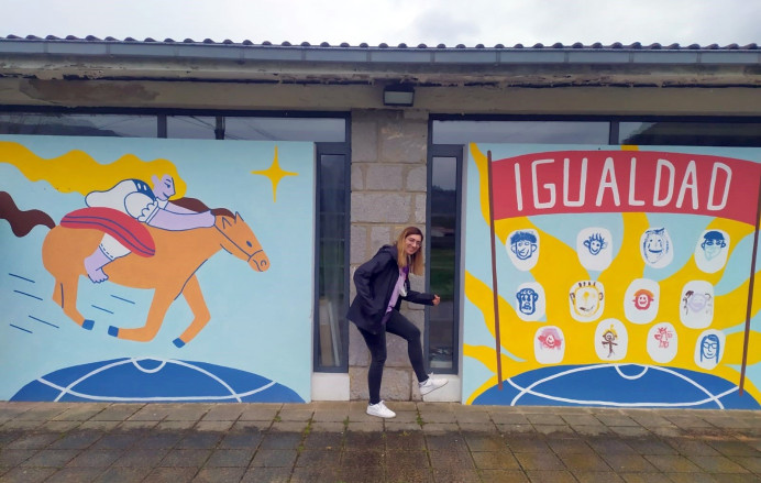 Vibañu, murales por la igualdad del CRA-1 y Aida Martínez - Concejo de Llanes