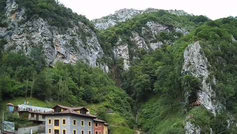 Los Beyos ya pueden seguirse en directo gracias a la webcam instalada recientemente en Vidosa - Webcams de Asturias