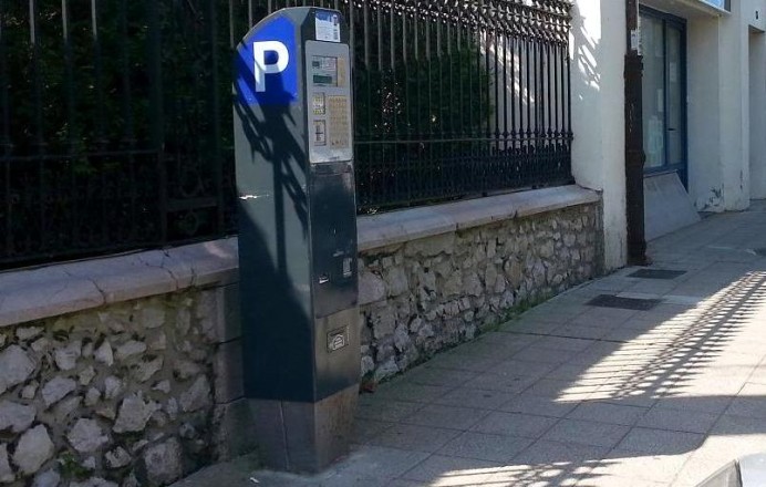 Llanes cierra la vía principal de la villa al tráfico rodado en Semana Santa - Concejo de Llanes